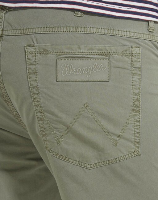 Джинсы мужские Wrangler Grinsboro W15QLL65M